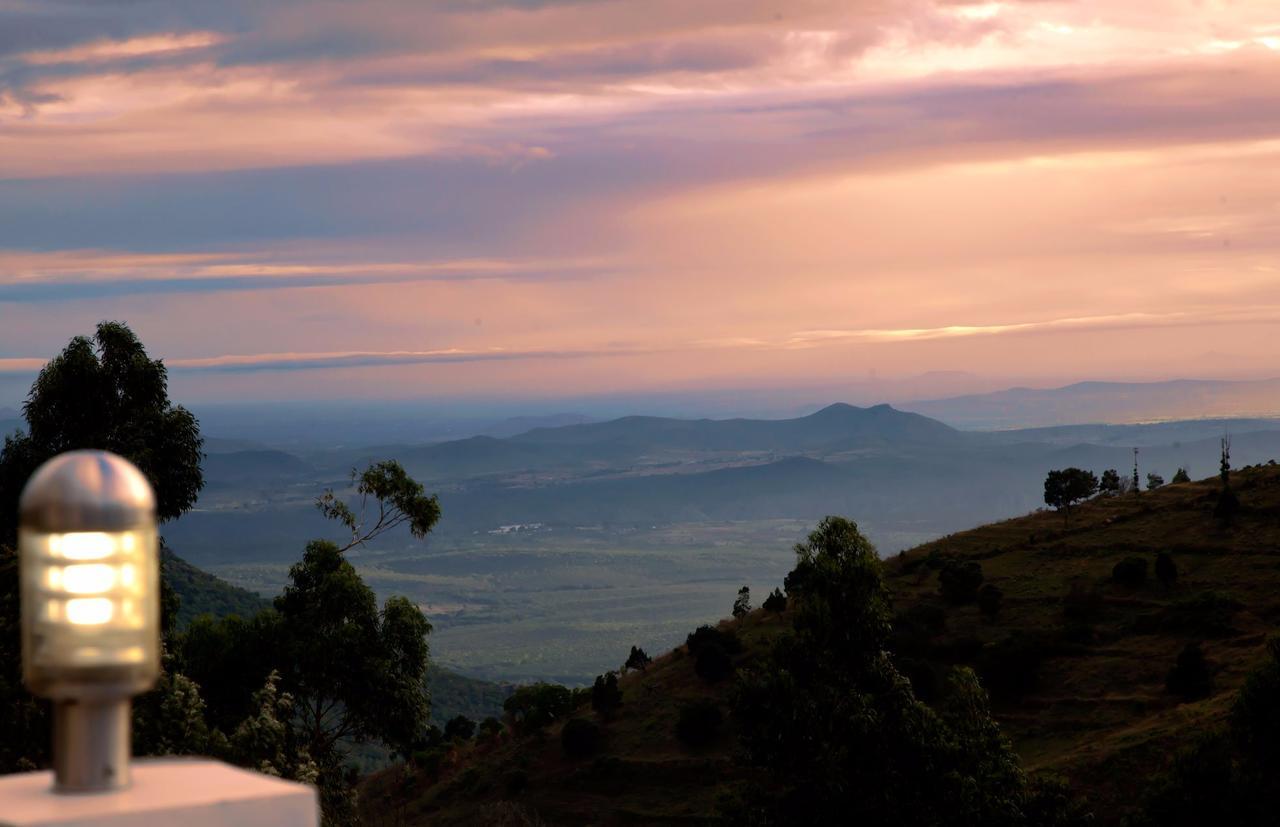 Mount N Mist Otel Ooty Dış mekan fotoğraf